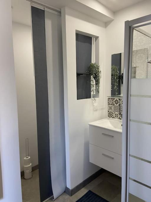 Maisonnette Cosy A 10 Mn De Nantes Reze Exterior photo